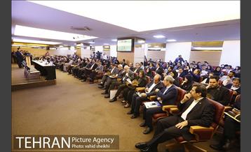 نشست کمیته شهرهای هوشمند در چهارمین جایزه جهانی خشت طلایی 2