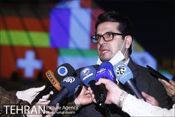 ویدئو مپینگ بر روی برج آزادی با موضوع کرونا  18