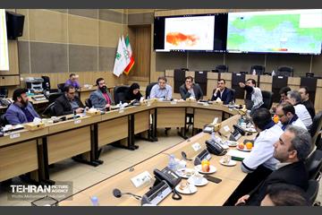 حضور مدیرکل سرمایه انسانی شهرداری تهران در ستاد مدیریت بحران شهرداری تهران 13