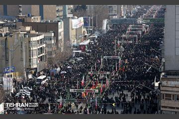 راهپیمایی ۲۲ بهمن در تهران - 3 61