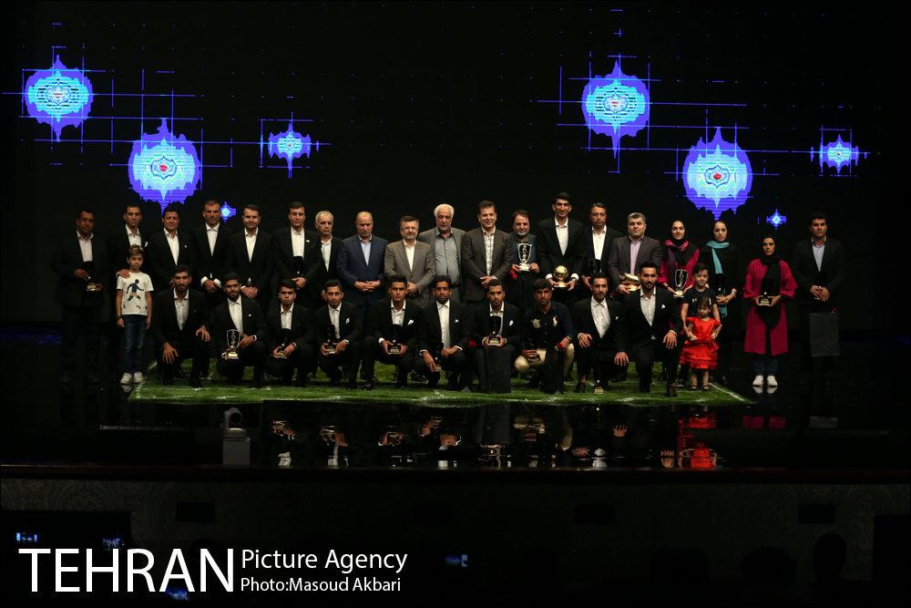 مراسم معرفی برترین های فوتبال در سال ۹۸-۹۷ 1