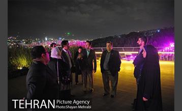 بازدید شهردار مونترال از پل طبیعت 6