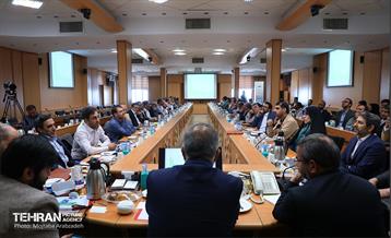 نشست شورای معاونین و شهرداران مناطق شهرداری تهران