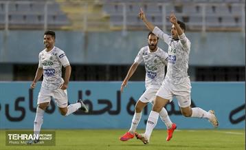 دیدار تیم های فوتبال پرسپولیس و آلومینیوم اراک 17