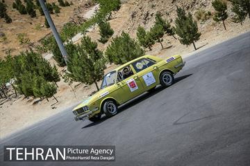 رقـابت یکصد خودرو در رالی تهران  28