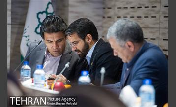 نشست شوراى ویژه معاونان شهردارى تهران با حضور شهردار تهران 7