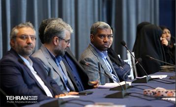 نشست صمیمانه شهردار تهران با قهرمانان، پیشکسوتان و مدیران ورزشی کشور 24