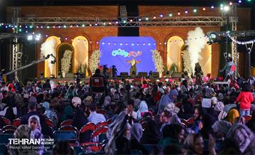 ویژه برنامه «مهمونی شهر» در باغ‌راه حضرت زهرا(س) - 4 20