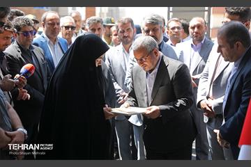 افتتاح بازار میوه و تره‌بار در منطقه 22 26