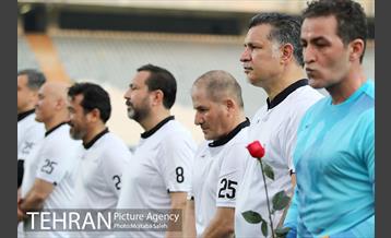 دیدار تیم‌های فوتبال منتخب ۹۸ و منتخب سرخابی  10