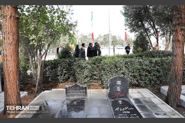 نشست خبری مدیرعامل سازمان بهشت زهرا (س) 17