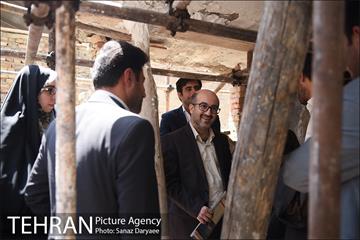 آغاز مرمت و بهسازی آرامگاه ملک المتکلمین 25