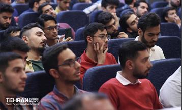 دیدار شهردار تهران با دانشجویان دانشگاه تربیت دبیر شهید رجایی 17