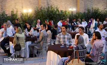 نشست هم‌ اندیشی اساتید و متخصصین طراحی صنعتی سراسر کشور با مدیران سازمان زیباسازی شهر تهران 24