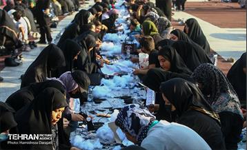 آیین آماده سازی دست سازه های نمدی برای کودکان اربعینی  24