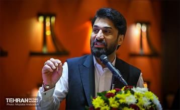 دیدار شهردار تهران با مادران شهدای منطقه 12