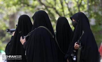 اجتماع «دختران جان‌فدای ایران» - 3 51