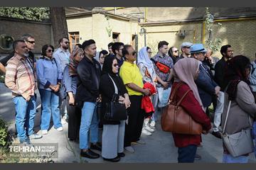 بازدید هیات دیپلماتیک از بناهای تاریخی منطقه ۱۲ 46