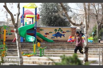 مـراسم بهره برداری از فاز اول بوستان های مادر و کودک 16