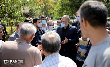 بازدید شهردار تهران از مراکز واکسیناسیون 40