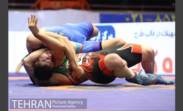 لیگ برتر کشتی فرنگی 5