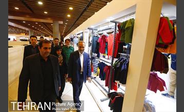 بازدید معاون اقتصادی رئیس جمهور از نمایشگاه زنان و تولید ملی 28