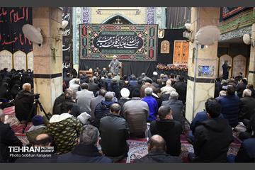 تشییع پیکر شهید گمنام در مسجد حجت(عج) 5