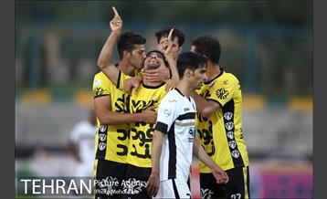 دیدار راه آهن و سپاهان در لیگ برتر فوتبال 14