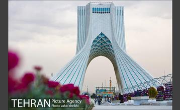 میدان آزادی به استقبال بهار رفت 12