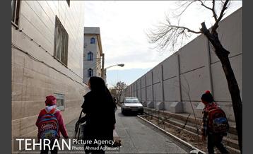 زندگی در حاشیه ریل راه آهن 42