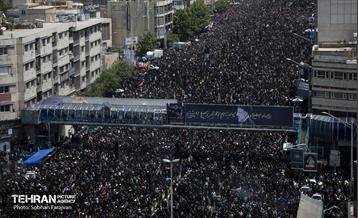 تشییع پیکر شهدای خدمت - 3 18