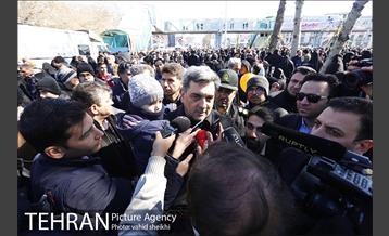 حضور شهردار تهران در راهپیمایی یوم الله 22 بهمن 5