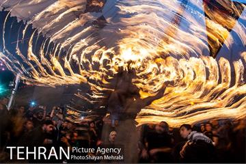مشعل‌گردانی در دولت آباد تهران 30