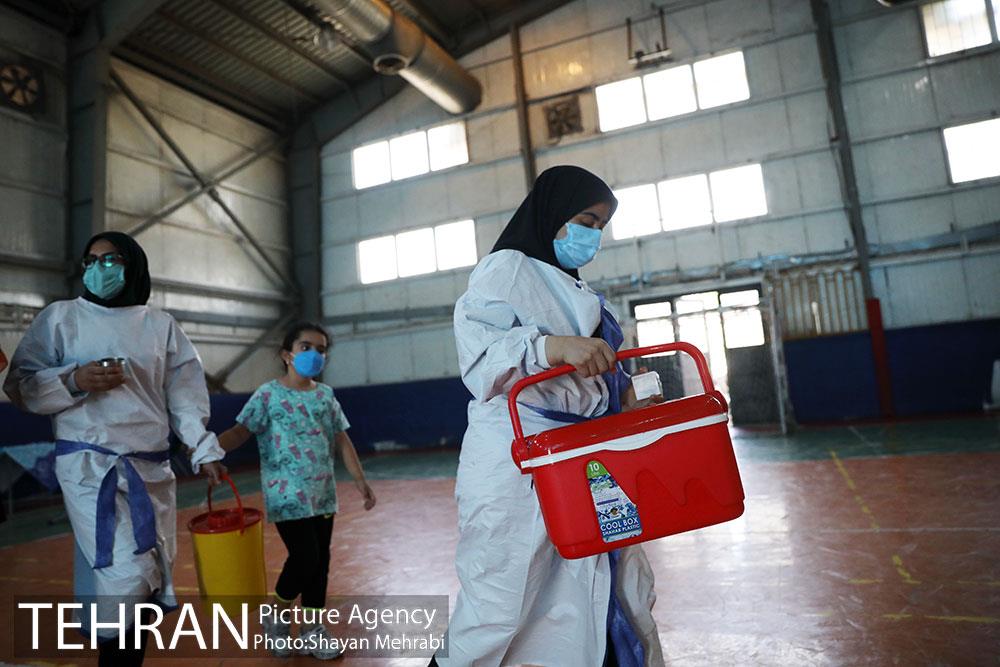 افتتاح و بهره برداری از مرکز واکسیناسیون تجمیعی منطقه ۱۲