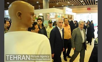 افتتاح سیزدهمین جشنواره زنان و تولید ملی  با حضور شهردار تهران 41