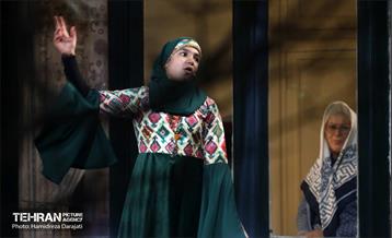 شب چله در خانه جلال  36