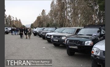 بزرگترین همایش اتومبیلهای دو دیفرانسیل تهران‎ 19