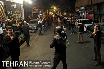 عزاداری شب تاسوعا در خیابان های تهران 9