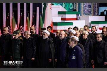 مراسم ادای احترام به پیکر رهبر شهید انقلاب با حضور سران قوا 15