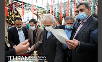 بازدید شهردار تهران از نمایشگاه دفاع مقدس 21