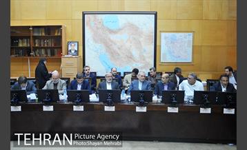 جلسه کمیسون عمران مجلس شورای اسلامی با حضور شهردار تهران 17