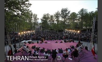 جشن روز جمهوری اسلامی در میدان مشق 17