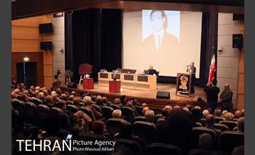 مراسم یادبود پرویز دهداری با حضور وزیر ورزش 24