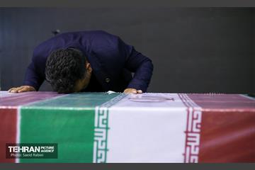 تشییع دو شهید گمنام دفاع مقدس در وزارت ورزش و جوانان 2