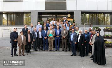 آیین تکریم و معارفه شهرداران مناطق تهران 17