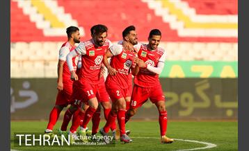 دیدار تیم های فوتبال پرسپولیس و ذوب آهن 10