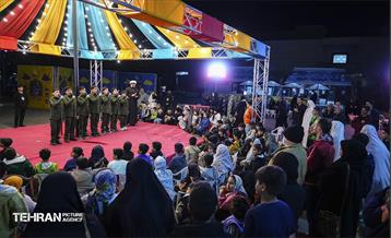 ویژه برنامه «مهمونی شهر» در باغ‌راه حضرت زهرا(س) - 6 29