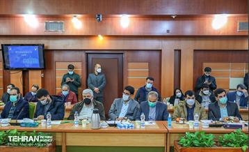 نشست هم اندیشی شهردار تهران با نخبگان منطقه 17