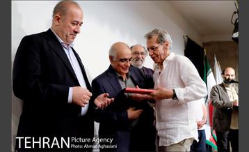 بزرگداشت هوشنگ مرادی کرمانی در تولد ماه 49