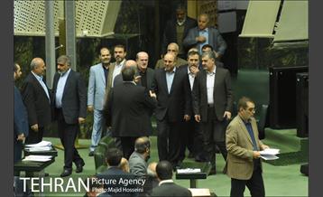 حضور شهردار تهران در جلسه علنی مجلس شورای اسلامی 1